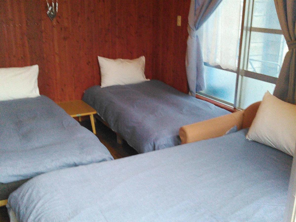 Guest House Miyakojima Exteriör bild